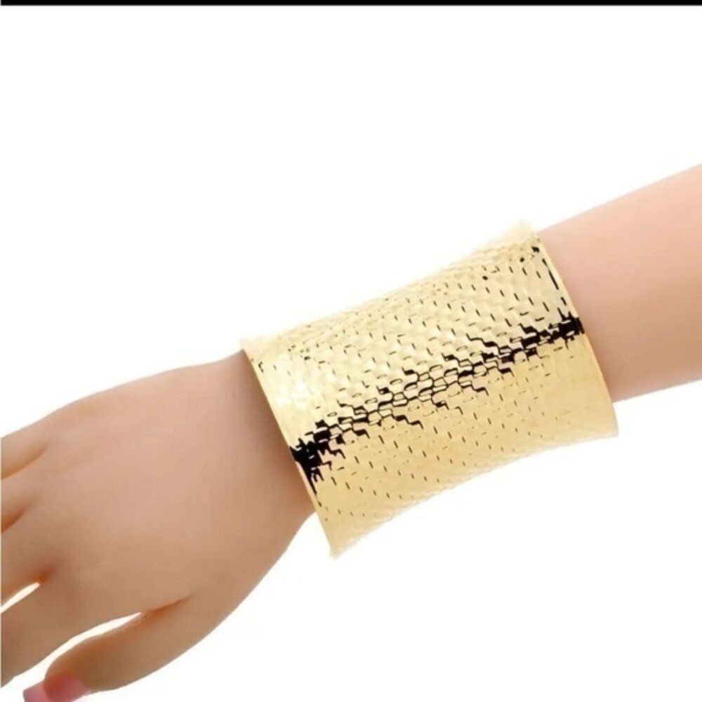 Golden Mosaic Pattern Wide Opening Metal Cuff BangleTibetan Bracelet